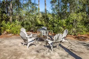 149 Las Brisas Dr, Eastpoint, FL 32328 - Photo 10