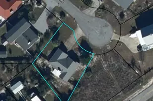 706 Nautilus Dr, Port Saint Joe, FL 32456 - Photo 4