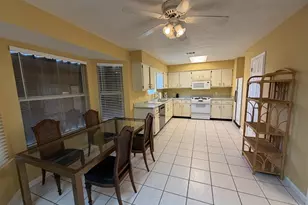 706 Nautilus Dr, Port Saint Joe, FL 32456 - Photo 10