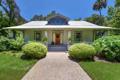 160 Ave C, Apalachicola, FL 32320 - Photo 2