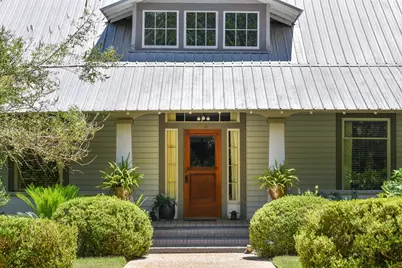 160 Ave C, Apalachicola, FL 32320 - Photo 1