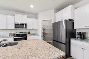 458 Vermilion Cir, Port Saint Joe, FL 32456 - Photo 14