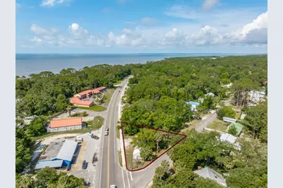 229 Highway 98, Apalachicola, FL 32320 - Photo 1