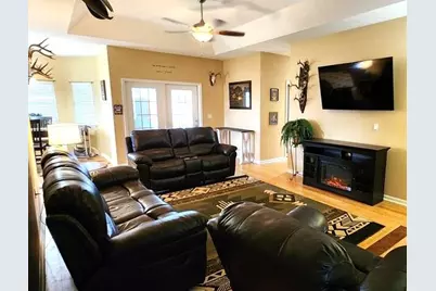 102 Angela Ct, Wewahitchka, FL 32465 - Photo 2