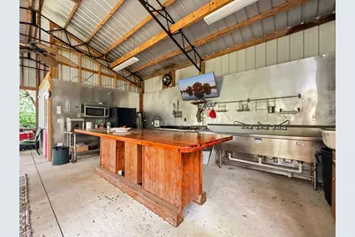 340 S Squirrel Ave, Wewahitchka, FL 32465 - Photo 16