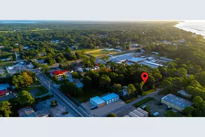 257 Hatfield St, Eastpoint, FL 32328 - Photo 8