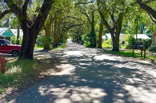 253 Hwy 98, Apalachicola, FL 32320 - Photo 4