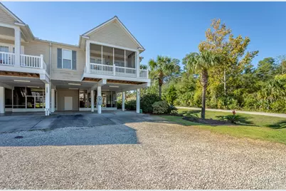 501C NE Ave A #C, Carrabelle, FL 32322 - Photo 8