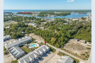 501C NE Ave A #C, Carrabelle, FL 32322 - Photo 6