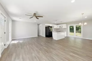 53 Bay Shore Dr, Apalachicola, FL 32320 - Photo 4