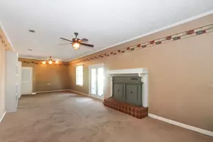 389 E Creekview Dr, Wewahitchka, FL 32465 - Photo 4