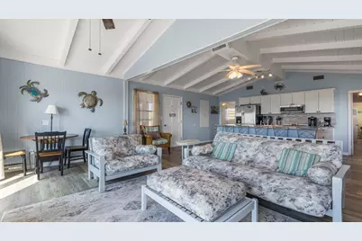 1125 Alligator Dr, Alligator Point, FL 32346 - Photo 10