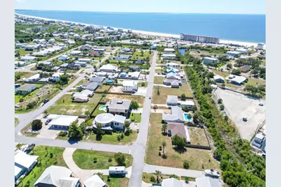 243 Nannook Rd, Mexico Beach, FL 32456 - Photo 4