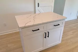 302 NW 9th St, Carrabelle, FL 32322 - Photo 10