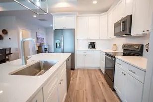 941 W Gulf Beach Dr, Saint George Island, FL 32328 - Photo 12