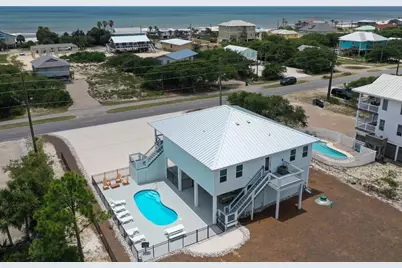 941 W Gulf Beach Dr, Saint George Island, FL 32328 - Photo 1