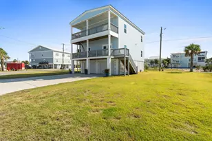 121 Miramar Dr, Mexico Beach, FL 32456 - Photo 2