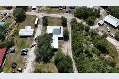 1097 Cypress St, Apalachicola, FL 32320 - Photo 36