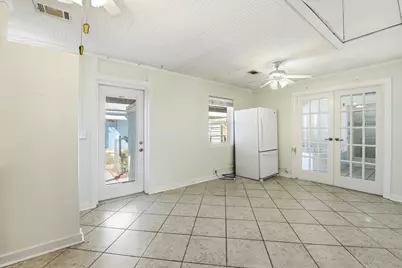 47 E Pine Ave, Lanark Village, FL 32323 - Photo 16