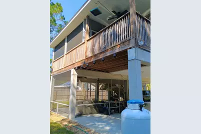 811 Bruce Ave, Carrabelle, FL 32322 - Photo 6