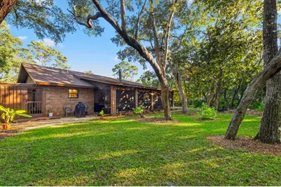 211 N Bay Shore Dr, Eastpoint, FL 32328 - Photo 44