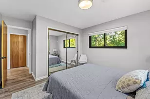 211 N Bayshore Dr, Eastpoint, FL 32328 - Photo 28