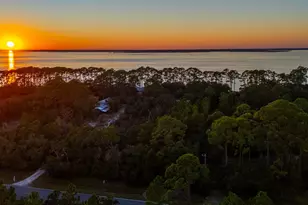 211 N Bayshore Dr, Eastpoint, FL 32328 - Photo 82