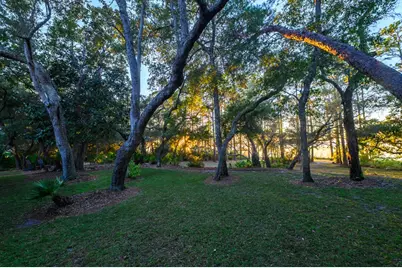 211 N Bay Shore Dr, Eastpoint, FL 32328 - Photo 52