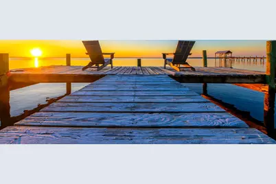 211 N Bay Shore Dr, Eastpoint, FL 32328 - Photo 1