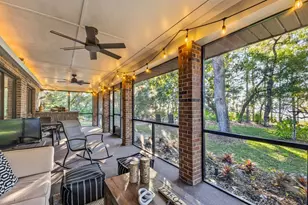 211 N Bayshore Dr, Eastpoint, FL 32328 - Photo 36