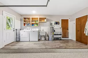 211 N Bayshore Dr, Eastpoint, FL 32328 - Photo 34