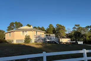 1810 Lighthouse Rd, Carrabelle, FL 32322 - Photo 2