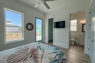 204 W Pine Ave, Saint George Island, FL 32328 - Photo 26