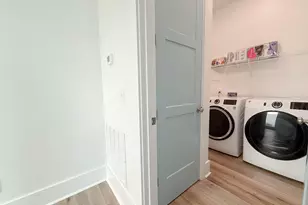 204 W Pine Ave, Saint George Island, FL 32328 - Photo 16