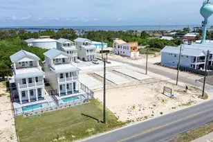 215 W Gulf Beach Dr, Saint George Island, FL 32328 - Photo 2