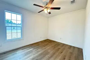 136 Meadow Ln, Wewahitchka, FL 32465 - Photo 6