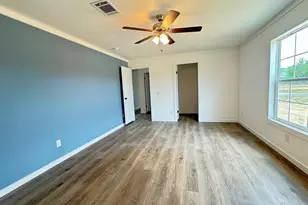 136 Meadow Ln, Wewahitchka, FL 32465 - Photo 8