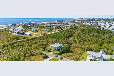 301 Hatley Dr, Mexico Beach, FL 32456 - Photo 46