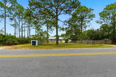 673 Wilderness Rd, Eastpoint, FL 32328 - Photo 34