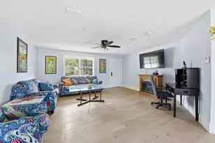 673 Wilderness Rd, Eastpoint, FL 32328 - Photo 6