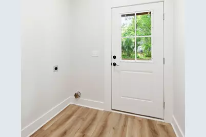 114 8th St, Apalachicola, FL 32320 - Photo 30