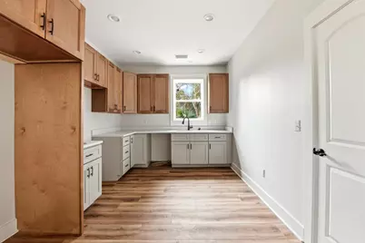 114 8th St, Apalachicola, FL 32320 - Photo 10