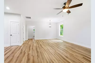 114 8th St, Apalachicola, FL 32320 - Photo 6
