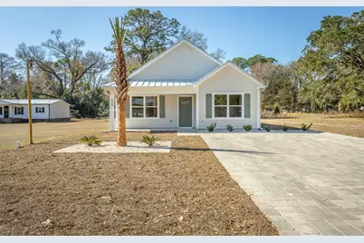 224 17th St, Apalachicola, FL 32320 - Photo 24