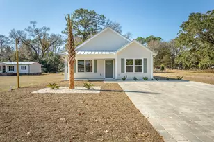 224 17th St, Apalachicola, FL 32320 - Photo 24