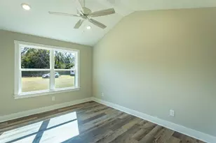 224 17th St, Apalachicola, FL 32320 - Photo 18