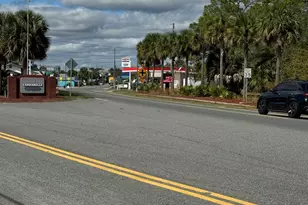 303 SE Ave B, Carrabelle, FL 32322 - Photo 4