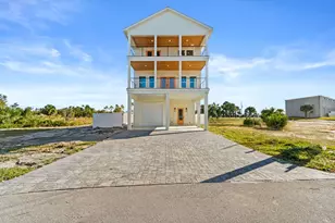 108 N 32nd St, Mexico Beach, FL 32456 - Photo 2