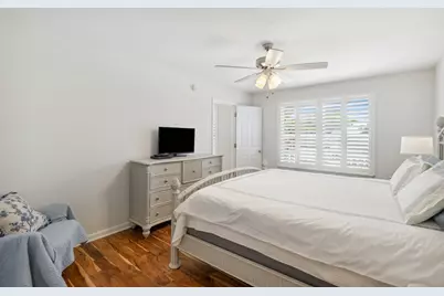 564 W Bay Shore Dr, Saint George Island, FL 32328 - Photo 28