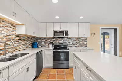 317 Canal St, Port Saint Joe, FL 32456 - Photo 18